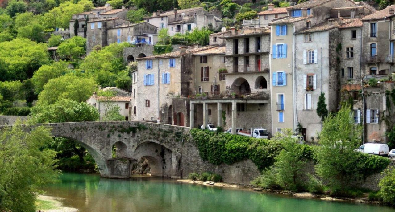 ホテル La Joliette Junas エクステリア 写真
